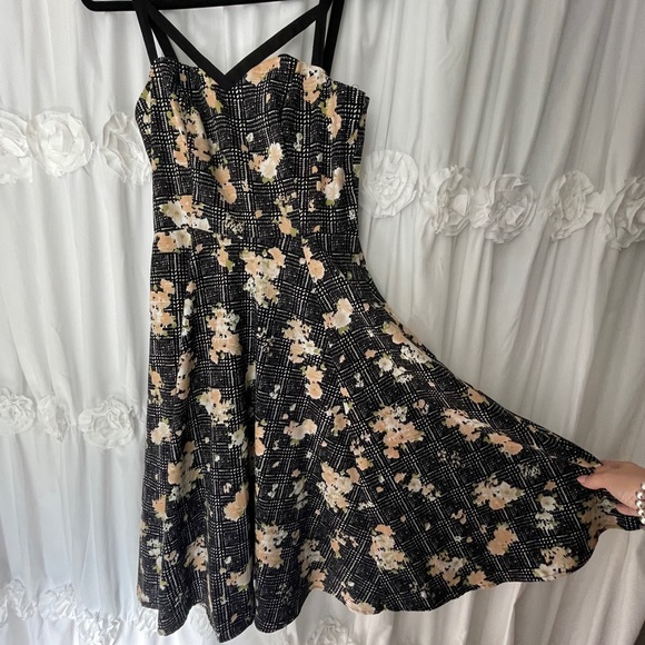 Hearts & Roses-Pin Up Style-Fit & Flare dress - Picture 1 of 5